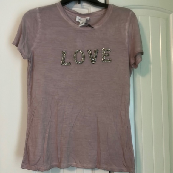 NWT For The Republic embossed LOVE t-shirt. Size XS. - Picture 2 of 6